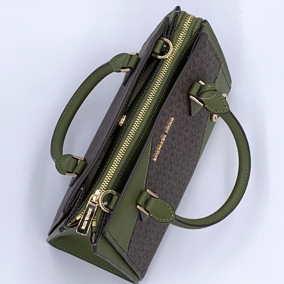 MICHAEL KORS HOPE MEDIUM MESSENGER EVERGREEN MULTI - Picture 10 of 16